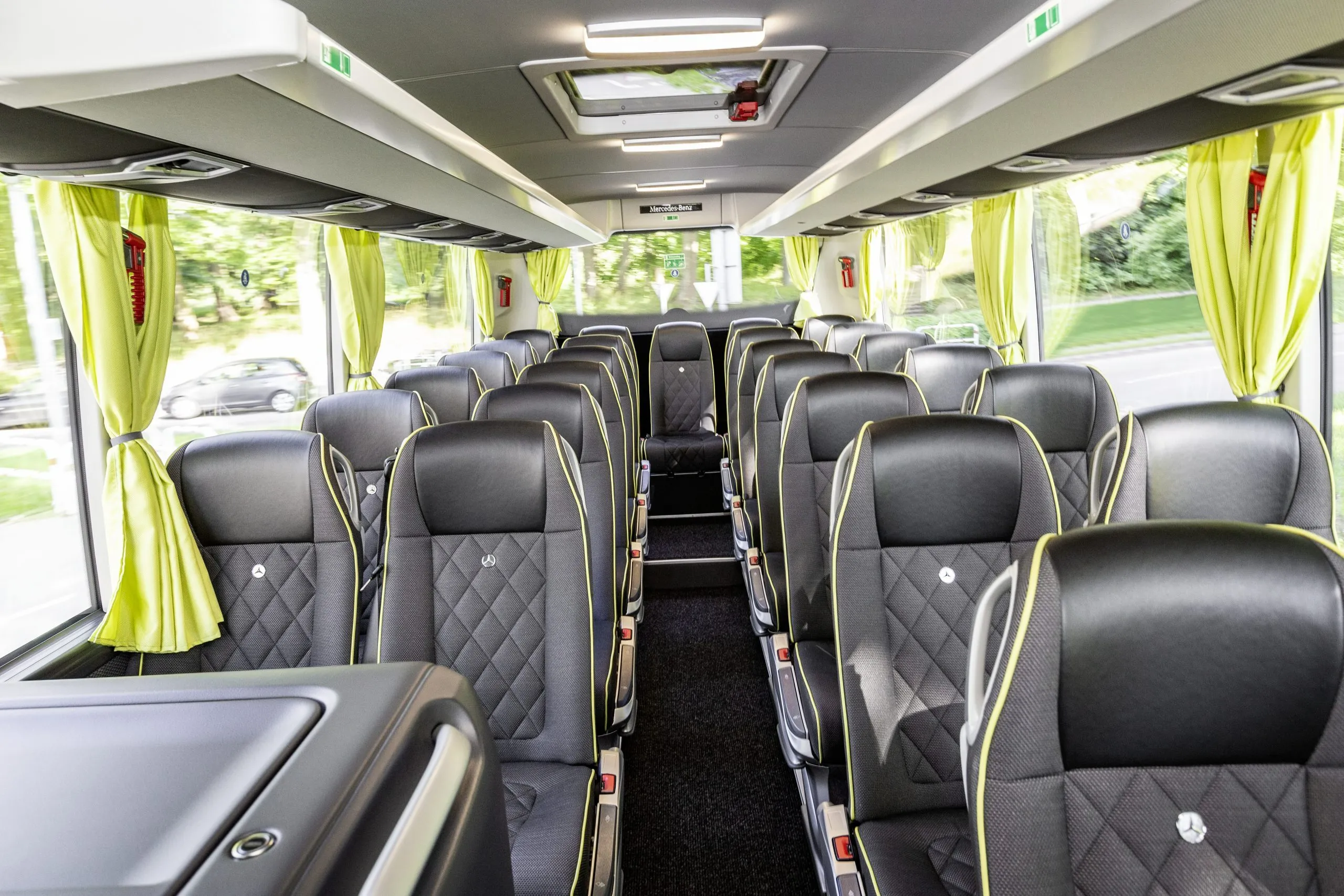 Minibus huren Delft